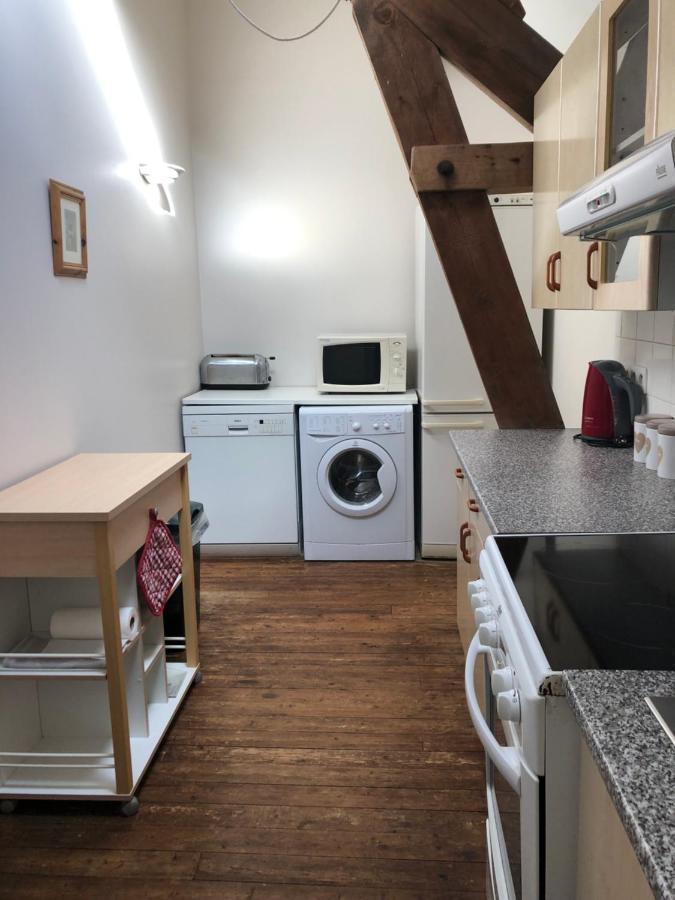 Gites In Le Neufbourg -Mortain מראה חיצוני תמונה